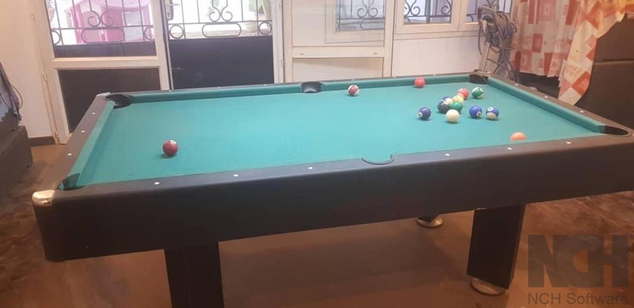 Saly - Villa Kage 6 Chambres -Clim-Wifi-Eau Chaude-Billard-Babyfoot-Ping Pong-Canal - Electricite Non Comprise Bagian luar foto